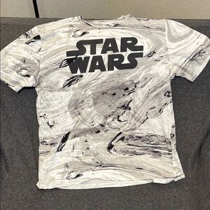 Disney Star Wars logo t-shirt with a white and black marbled pattern